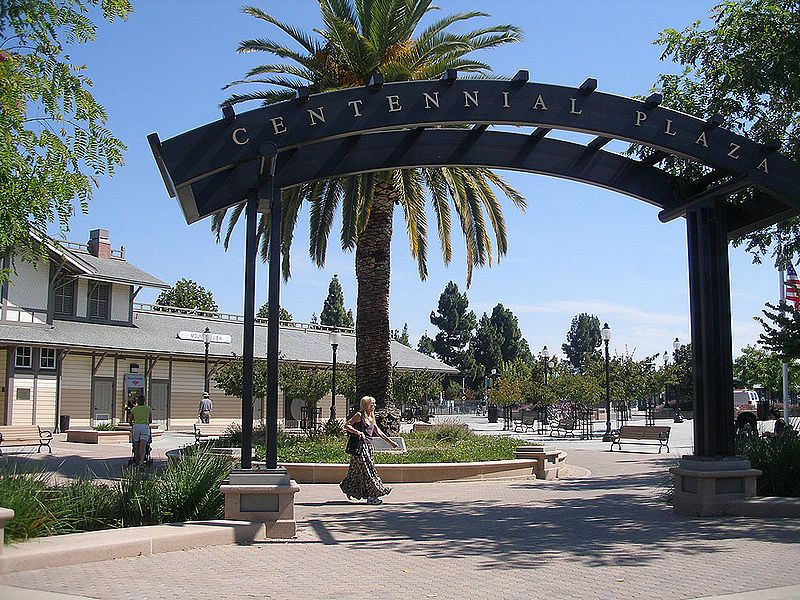 centennial-plaza-in-mountain-view